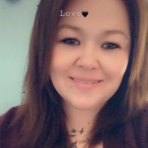 Meet your Posher, Carrie